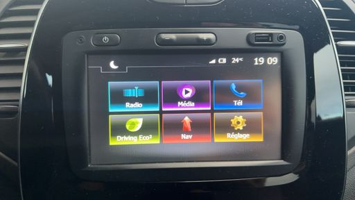 Renault Captur 1.2 TCe 120 Energy - Intens – 2018 – 48768 km – Essence – Boîte Manuelle — photo 9
