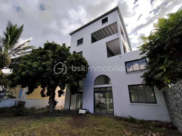 Villa 5 pièces 200 m²