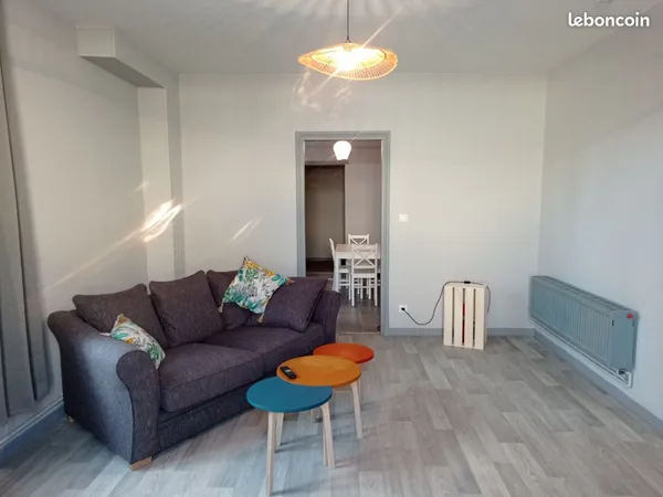 Location meublée 85m² - 720 CC (T3)