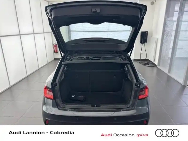 Audi A1 sportback 25 tfsi 95ch advanced — photo 9