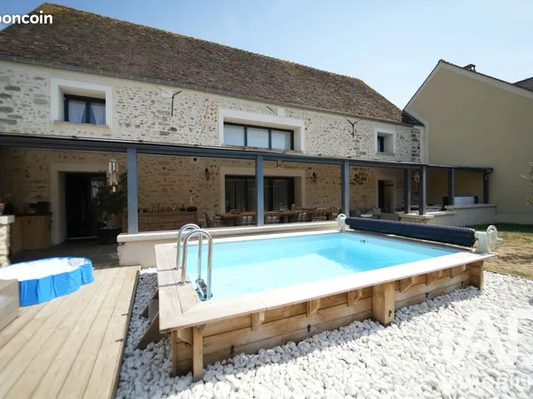 Grange 8 pièces 223 m²