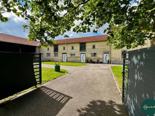 Maison 7 pièces 182 m²
