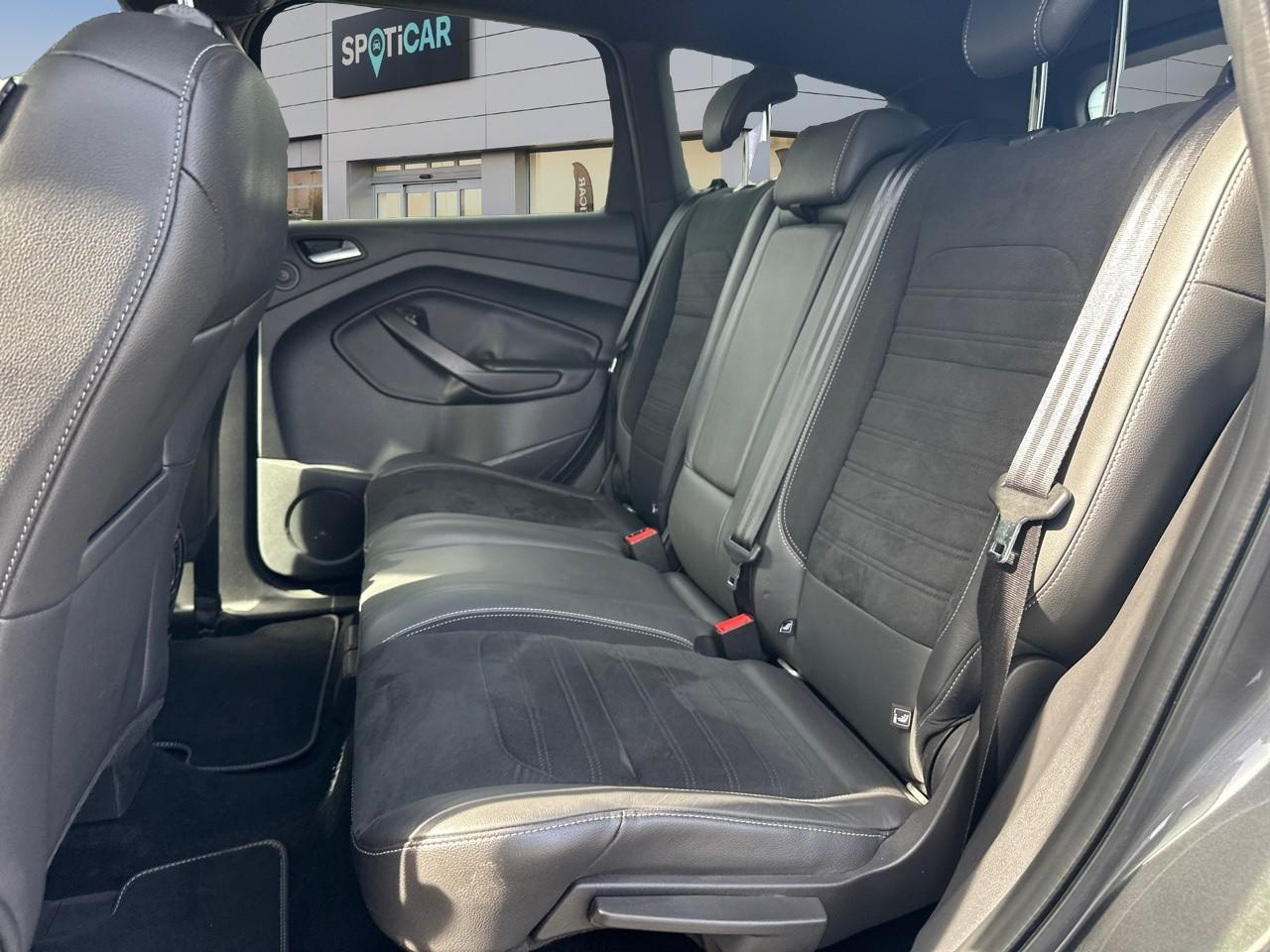 Ford Kuga 1.5 ecoboost 182ch stop&start st-line 4x4 bva — photo 10