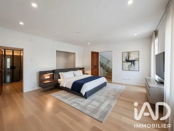 Maison 7 pièces 199 m²