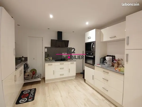 Appartement 2 pièces 174 m²