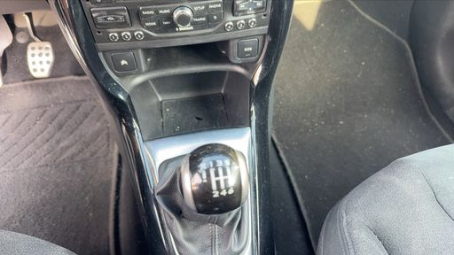 DS DS3 CABRIOLET THP 155 - Sport Chic – 2014 – 123785 km – Essence – Boîte Manuelle — photo 26