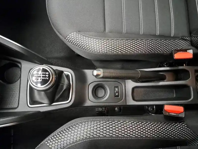 Dacia Duster blue dci 115 4x2 — photo 121