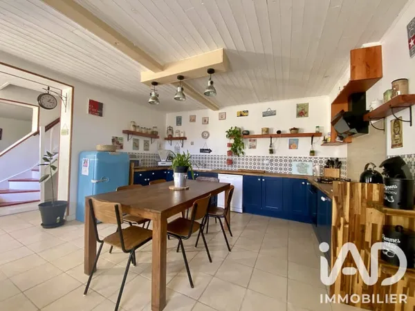 Maison 5 pièces 182 m²