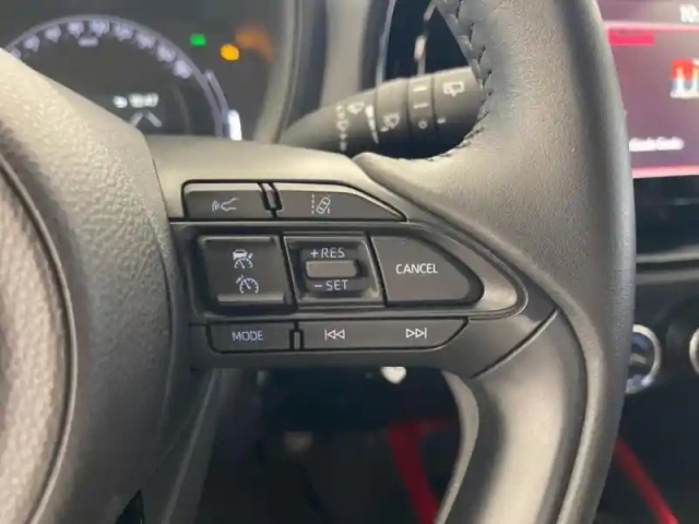 Toyota Aygo X 1.0 vvt-i 72ch design my24 — photo 12