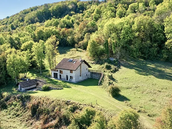 Maison secondaire de montagne 135 m² habitables