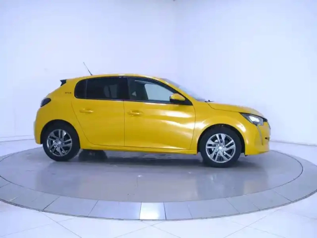 Peugeot 208 puretech 75 s&amp;s bvm5 — photo 4