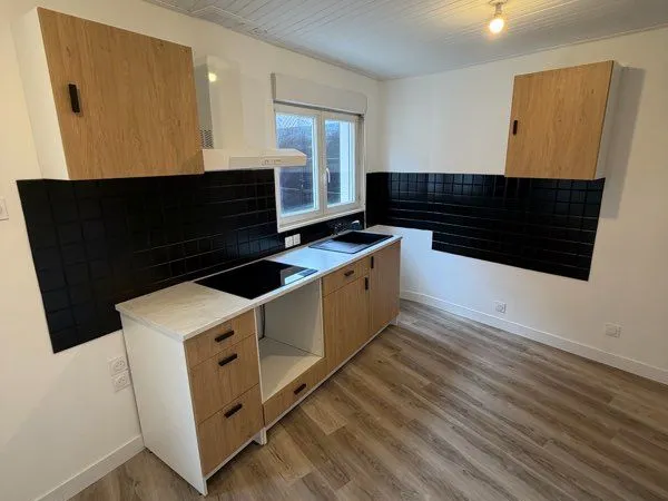 Maison Location 3 chambres 44116 plein centre
