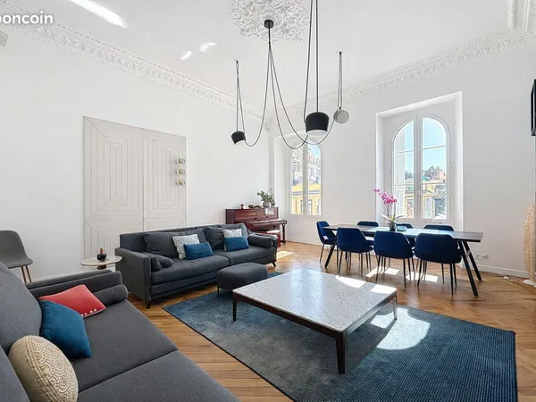 Appartement 5 pièces 138 m²