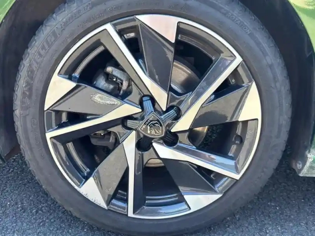 Peugeot 308 puretech 130ch s&amp;s eat8 allure pack — photo 15