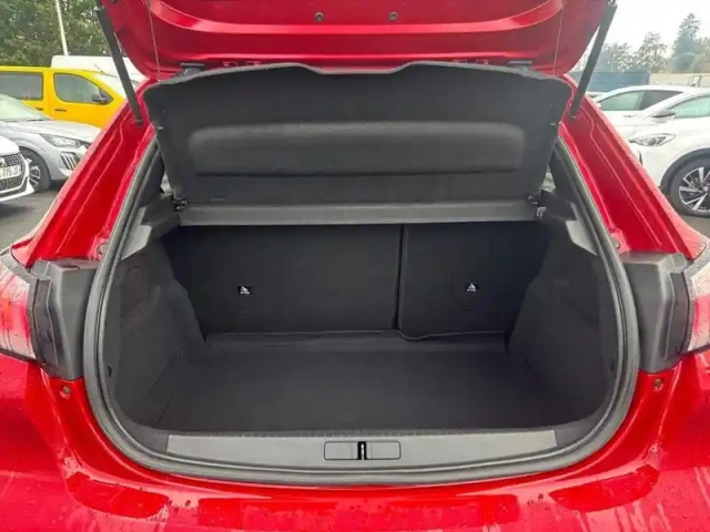 Peugeot 208 puretech 100 s&amp;s bvm6 gt pack — photo 8