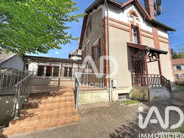 Maison 6 pièces 145 m²
