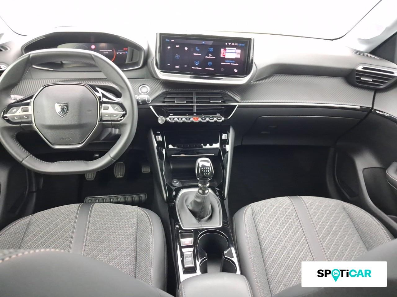 Peugeot 208 1.2 puretech 100ch s&s allure — photo 8