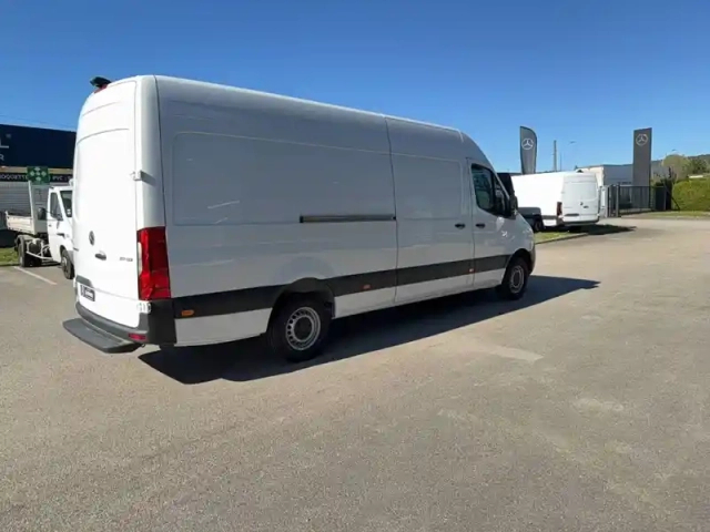 Mercedes Sprinter fgn 317 cdi 43 3.5t rwd — photo 3