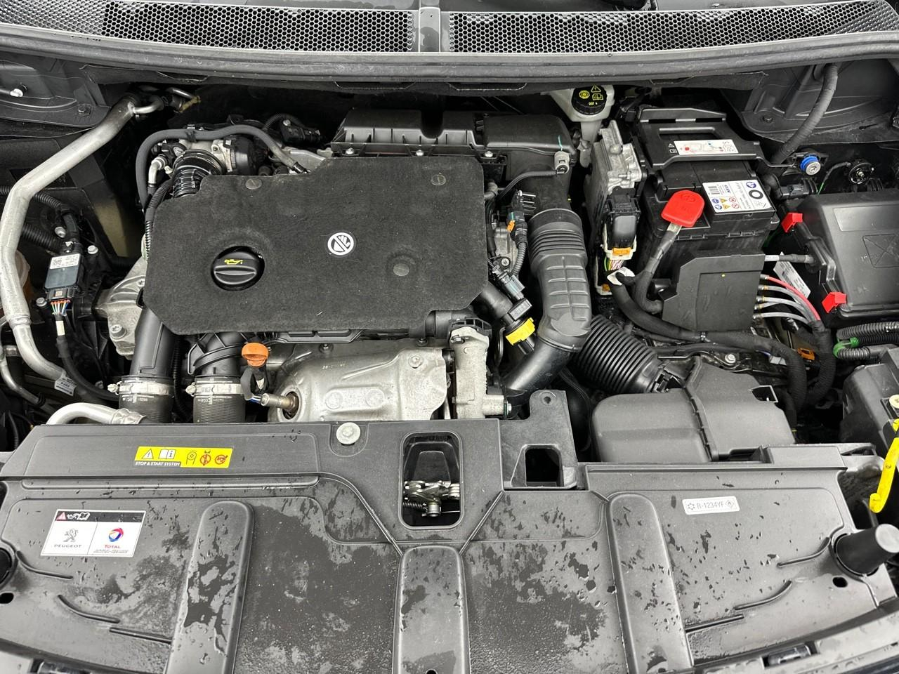 Peugeot 3008 bluehdi 130ch s&s bvm6 allure pack — photo 13