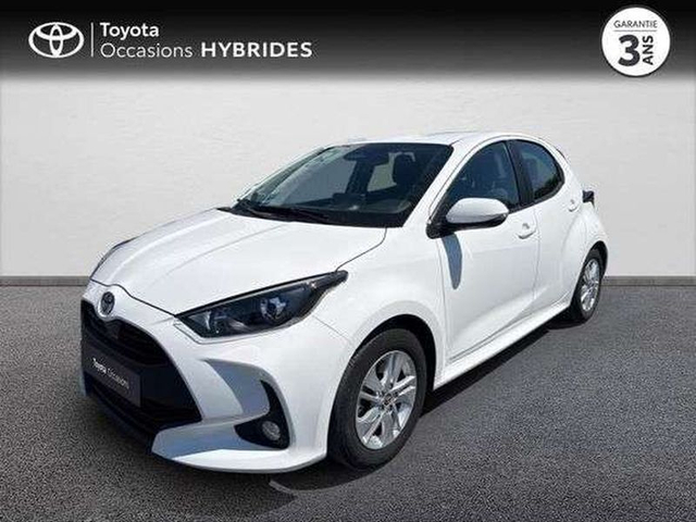 Toyota YARIS Toyota Yaris 120 VVT-i Dynamic Business 5p MC24
