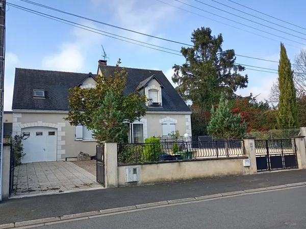 Maison centre Saint-Cyr-sur-Loire