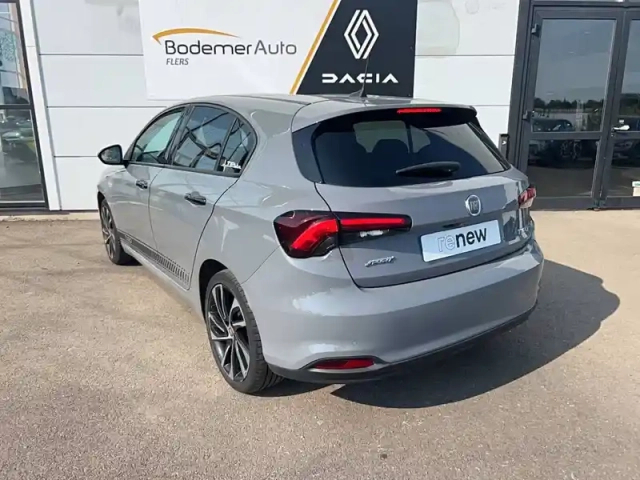 Fiat Tipo 5 portes 1.0 firefly turbo 100 ch s&amp;s — photo 3