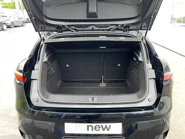 Renault Megane e-tech ev60 220 ch super charge — photo 13