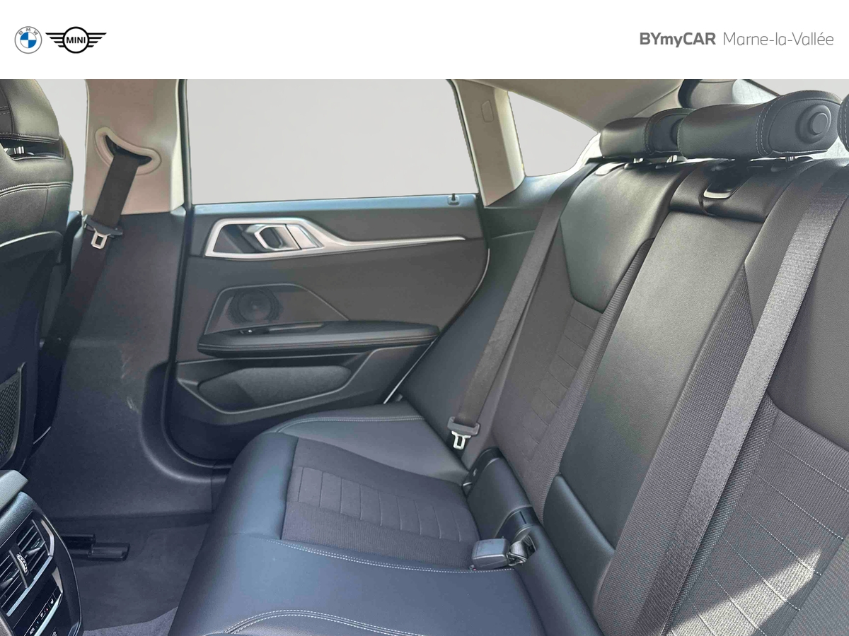 BMW i4 eDrive35 286 ch BVA — photo 26