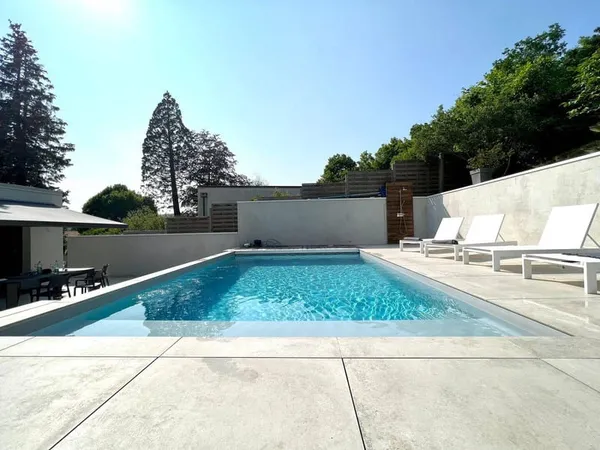 Maison 8 pièces 209 m²
