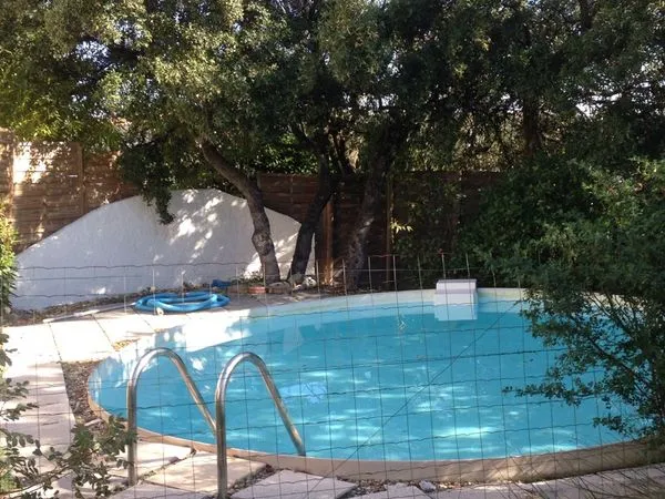 Vds Villa T4, 3chambres, garage , jardin arboré