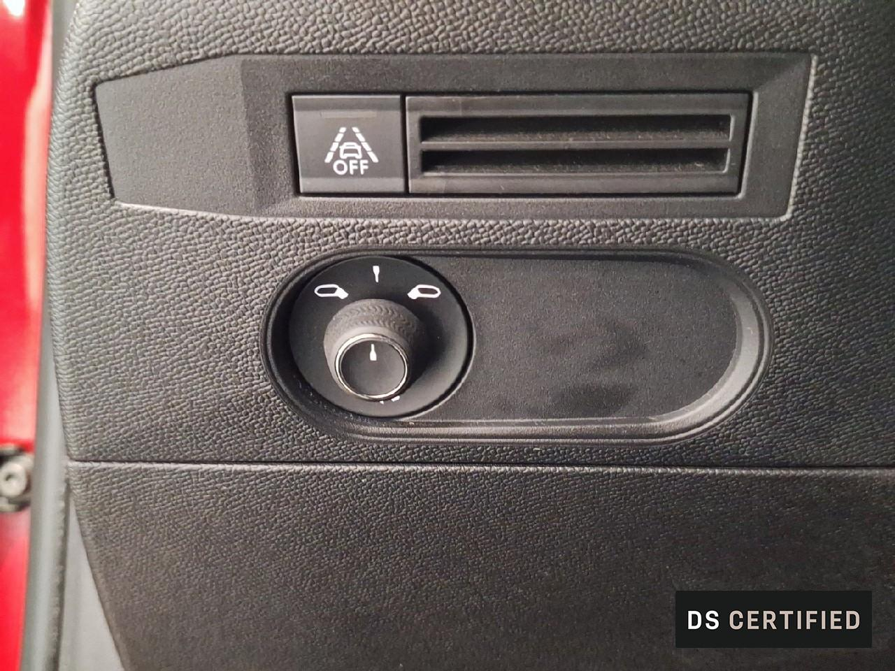 Ds Ds 3 crossback puretech 130 eat8 performance line+ — photo 20