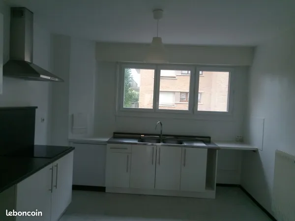 Appartement t3 armentieres a louer 77 m²