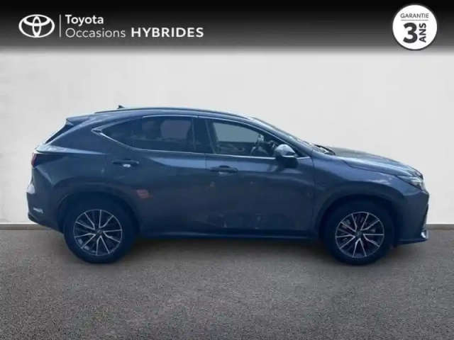 Lexus Nx 450h+ luxe pack design 4wd my24 — photo 9