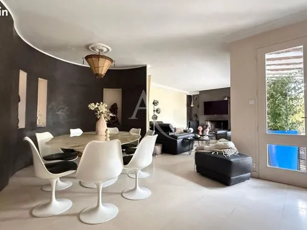 Appartement 5 pièces 128 m²