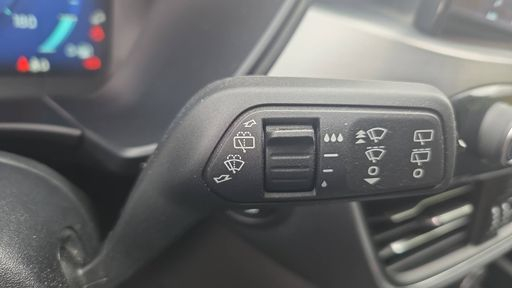Ford Kuga 2.5 Duratec 190 Flexifuel Hybrid CVT - Titanium – 2023 – 51567 km – Hybride essence bioéthanol – Boîte Automatique — photo 21