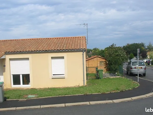 Maison à louer à Niort