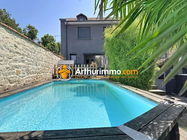 Maison 6 pièces 145 m²