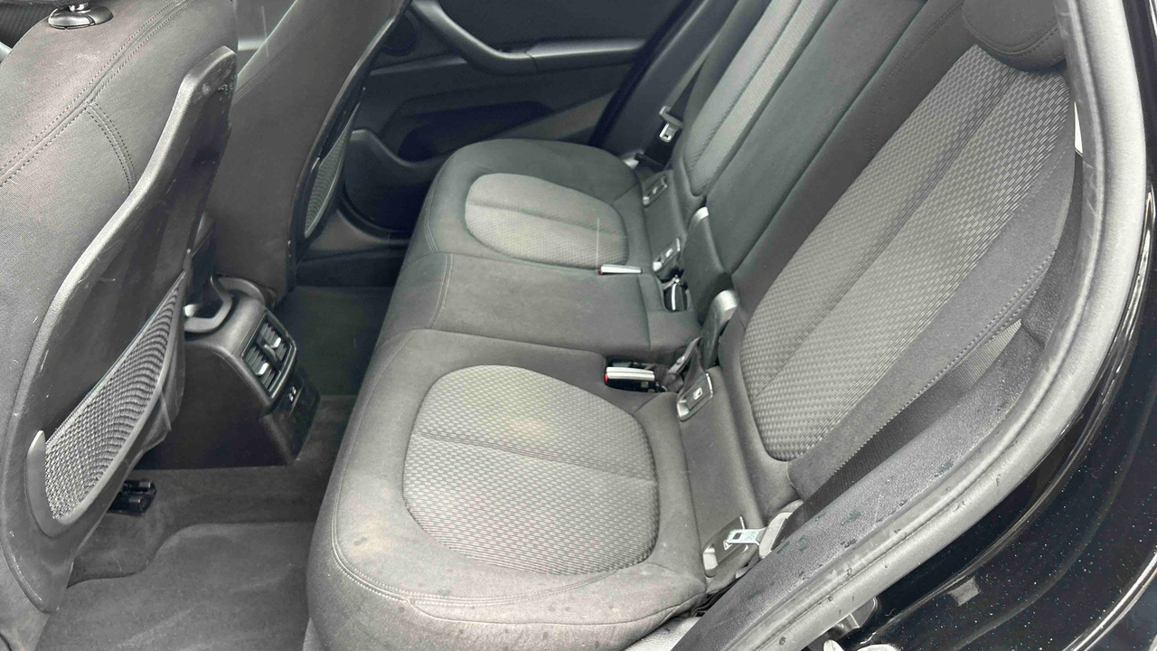 BMW X1 xDrive 25e 220 ch BVA6 — photo 12