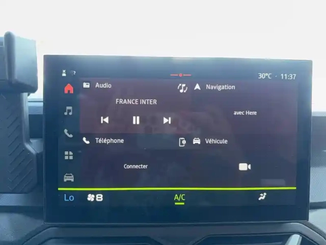 Dacia Duster eco-g 100 — photo 40