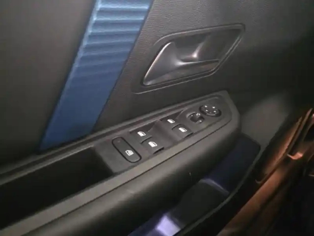 Citroën C4 moteur électrique 136ch (100 kw) shine automatique — photo 13