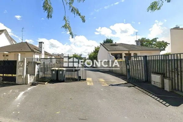 Stationnement Location Arnouville   110€