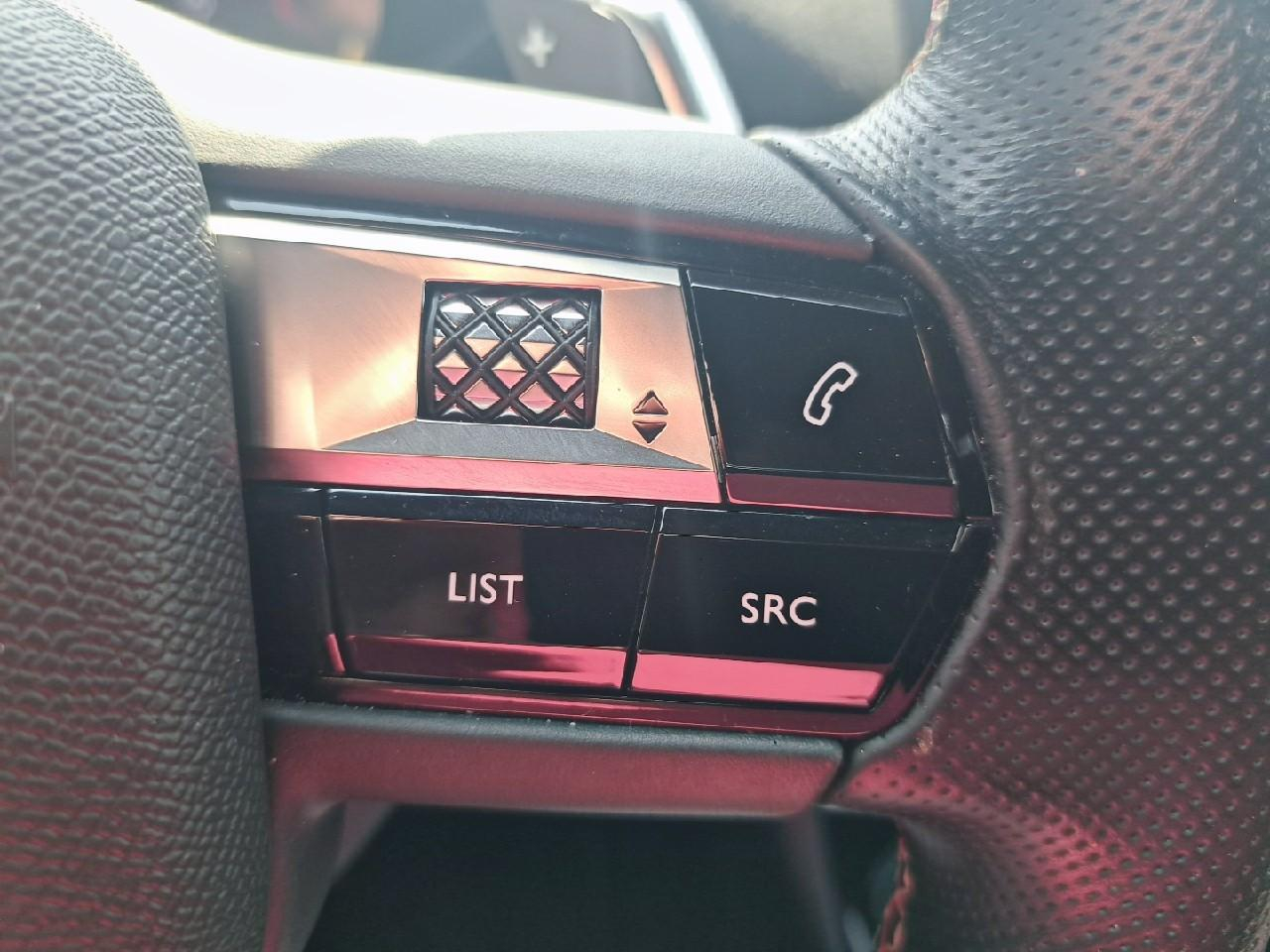 Ds Ds 3 crossback puretech 130 eat8 performance line+ — photo 19