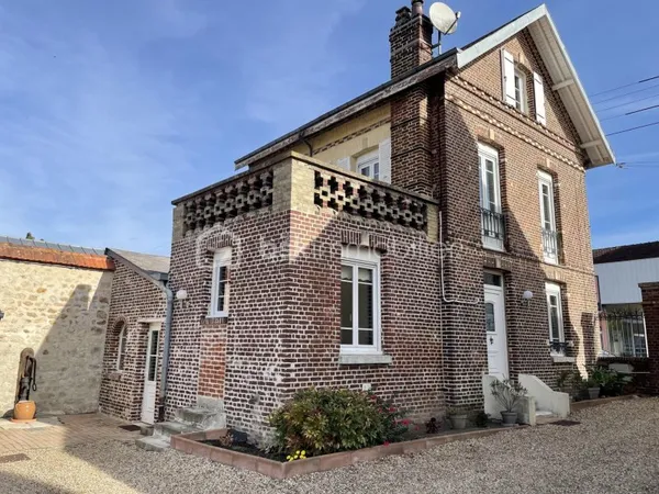 Maison 6 pièces 135 m²