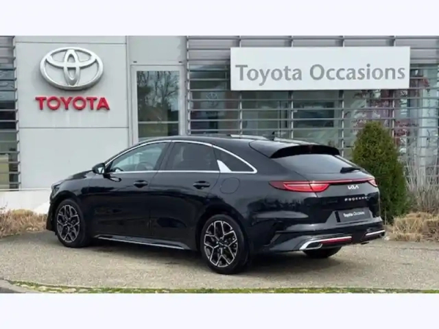 Kia Ceed gt line premium 1.5 140 ch dct7 — photo 3