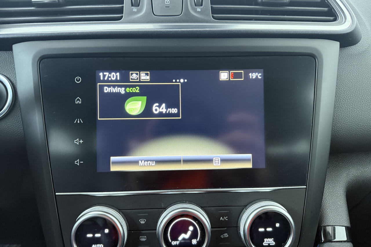 Renault Kadjar — photo 11