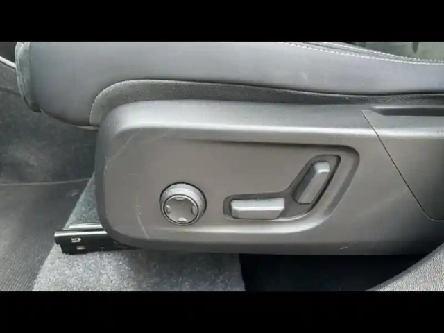 Volvo Xc40 t5 recharge 180 + 82ch plus dct 7 — photo 10