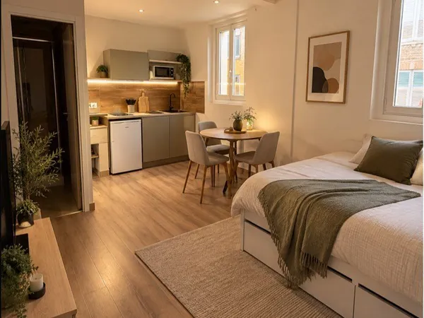 À SAISIR Studio rénové 17 m² - Climatisation - Aubagne centre - 69 000