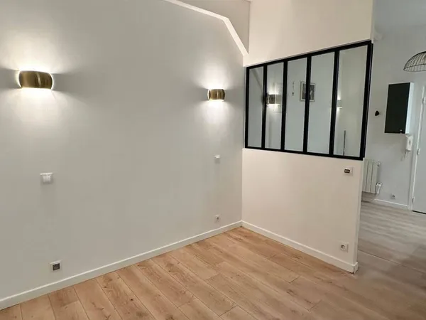 Studio 1 pièce 20 m²