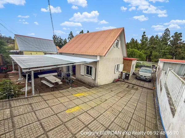 Maison 4 pièces plaine des cafres volcan