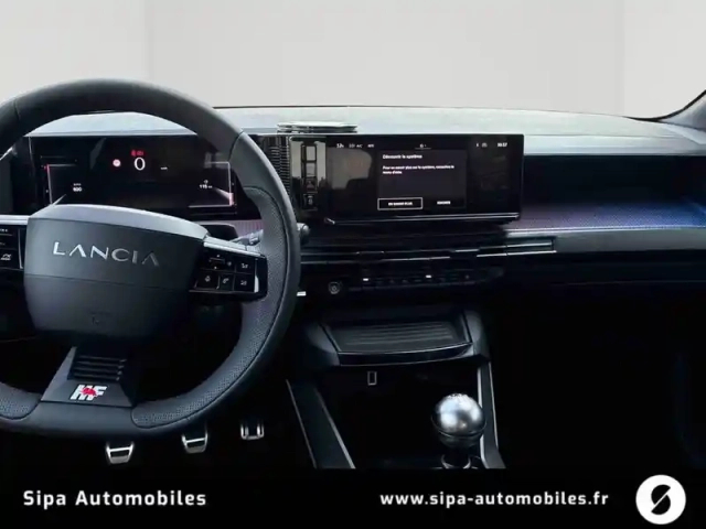 Lancia Ypsilon turbo 100ch bvm6 — photo 44